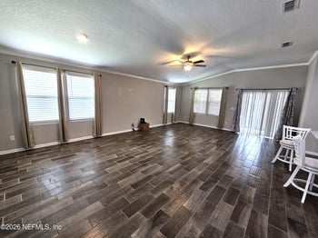 518 Vonron Dr, Jacksonville, FL 32222