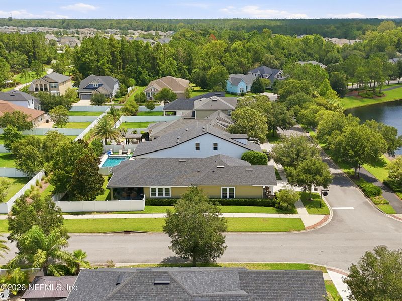 52 Waterfront Dr, St Johns, FL 32259