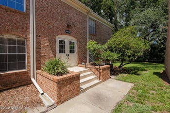 5201 Atlantic Blvd #125, Jacksonville, FL 32207