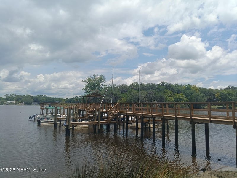 5201 Atlantic Blvd #13, Jacksonville, FL 32207