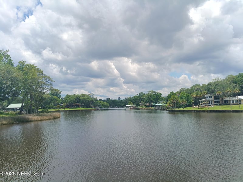 5201 Atlantic Blvd #13, Jacksonville, FL 32207
