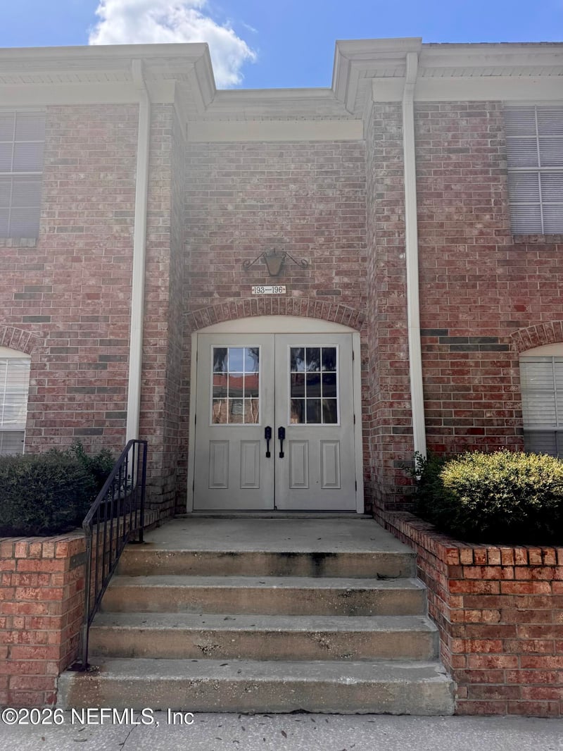 5201 Atlantic Blvd #194, Jacksonville, FL 32207