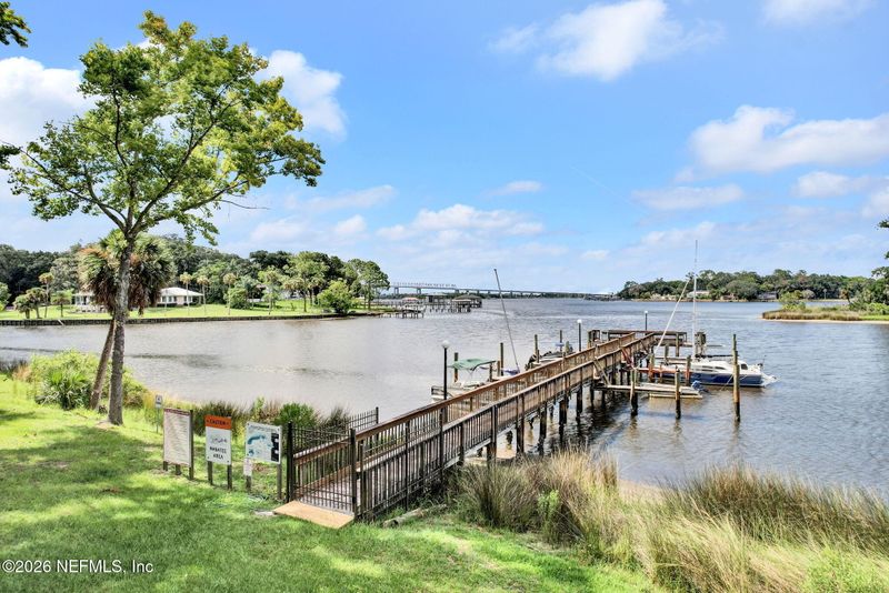 5201 Atlantic Blvd #94, Jacksonville, FL 32207