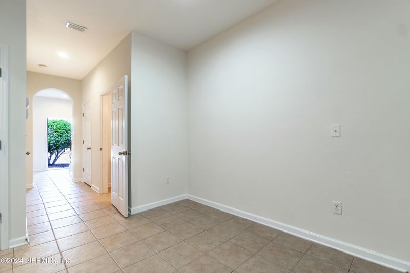 521 Sunstone Ct, Orange Park, FL 32065