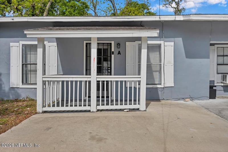 5210 Dodge Rd, Jacksonville, FL 32209