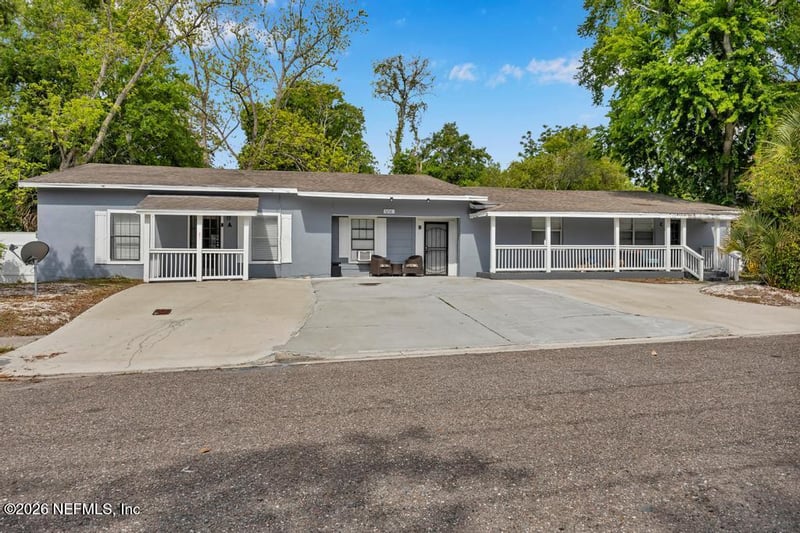 5210 Dodge Rd, Jacksonville, FL 32209