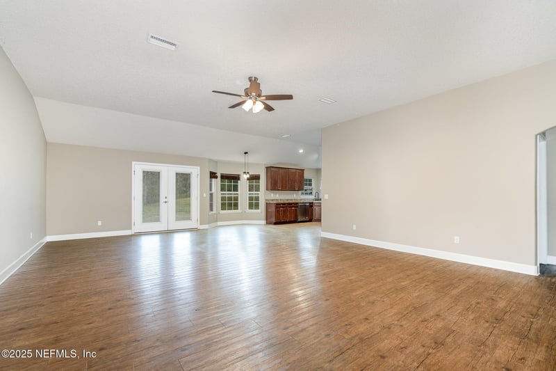 52185 Albany Pl, Callahan, FL 32011