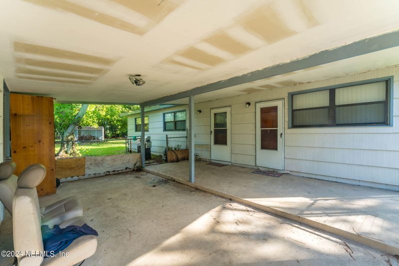 5221 Santa Monica Blvd N, Jacksonville, FL 32207