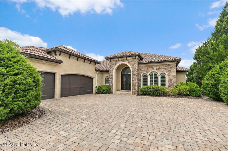 5226 Commissioners Dr, Jacksonville, FL 32224