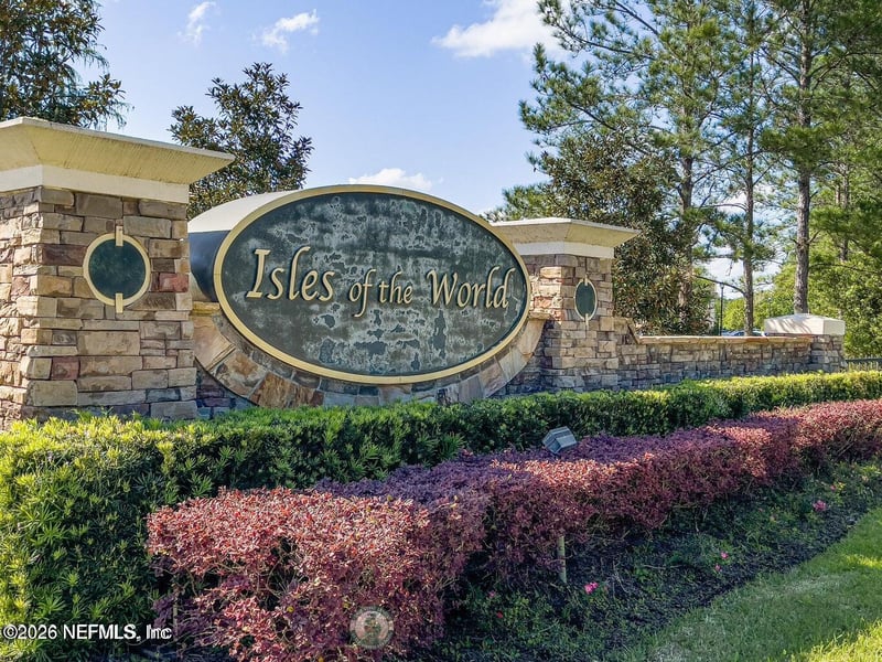 523 Hedgewood Dr, St Augustine, FL 32092