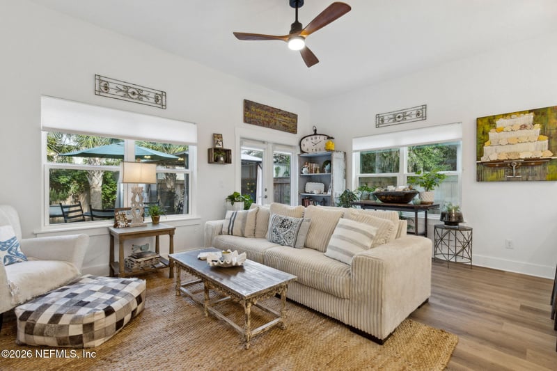 523 S 13th Ter, Fernandina Beach, FL 32034