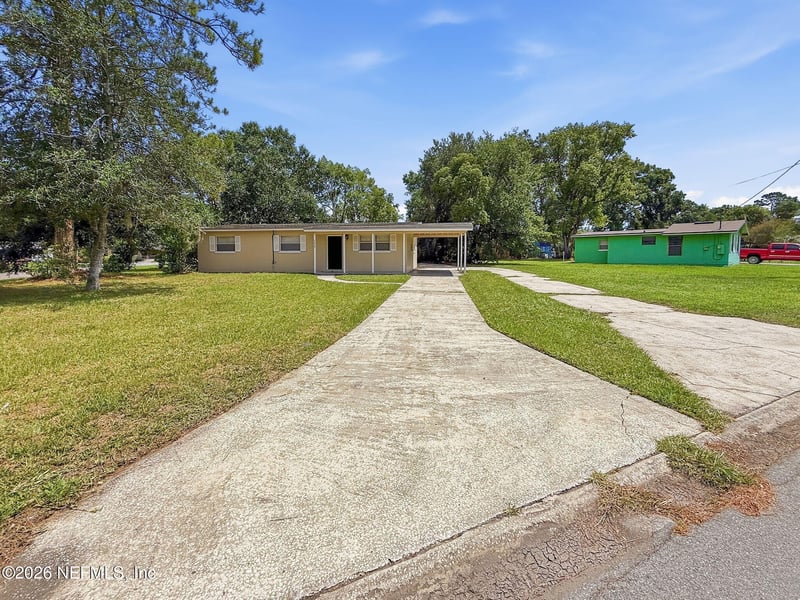 5233 Dallen Lea Dr, Jacksonville, FL 32208