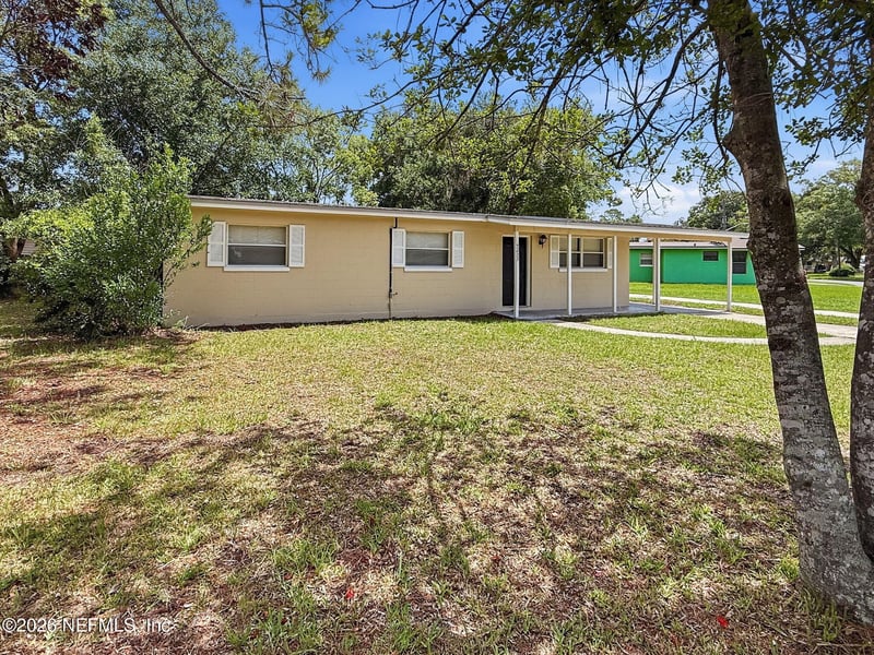 5233 Dallen Lea Dr, Jacksonville, FL 32208