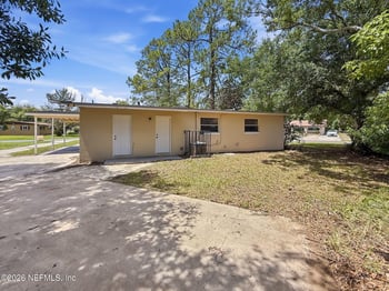 5233 Dallen Lea Dr, Jacksonville, FL 32208