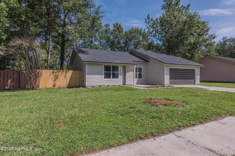 5237 Hoof Print Dr N, Jacksonville, FL 32257