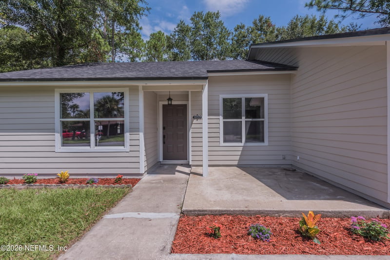 5237 Hoof Print Dr N, Jacksonville, FL 32257