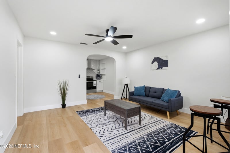 5242 Quan Dr, Jacksonville, FL 32205