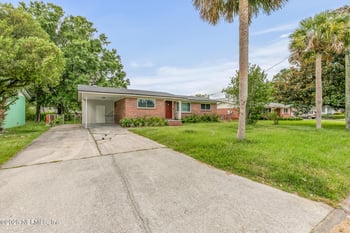 5246 Devron Dr, Jacksonville, FL 32209