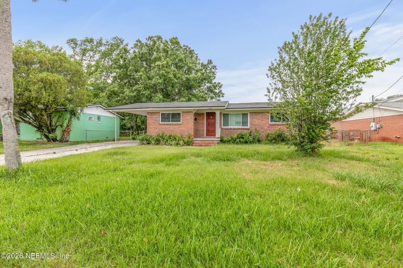5246 Devron Dr, Jacksonville, FL 32209