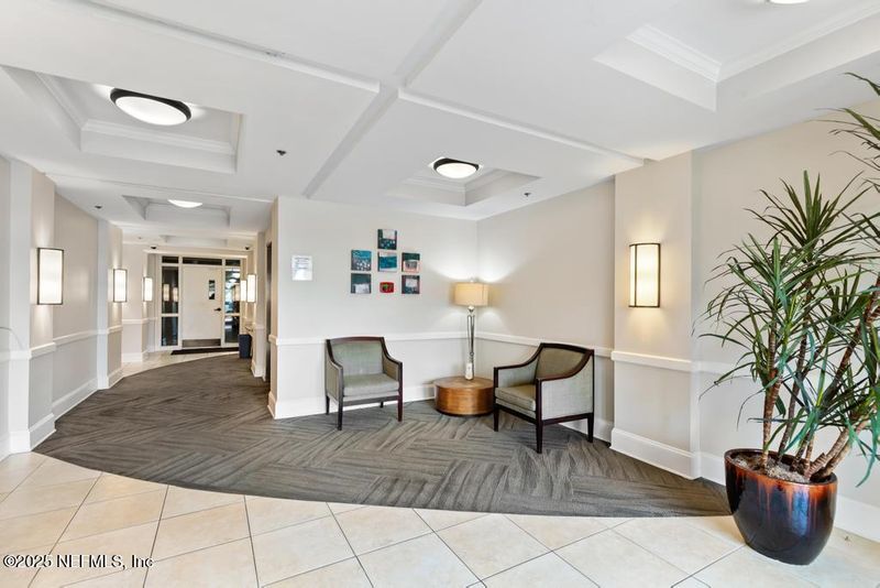 525 3rd St N #215, Jacksonville Beach, FL 32250