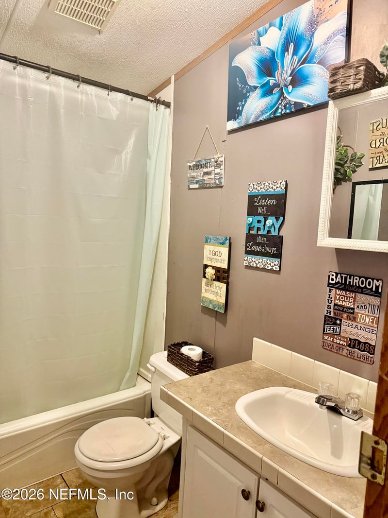 525 N St Johns St, St Augustine, FL 32084