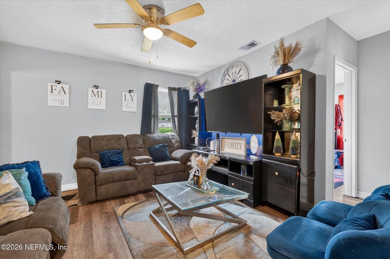 5257 Woodcrest Rd, Jacksonville, FL 32205