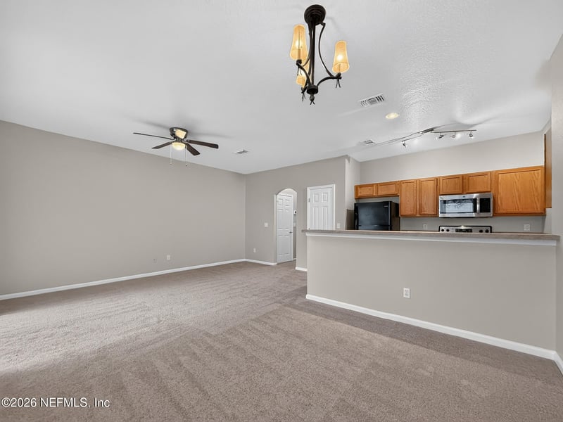 5260 Collins #502, Jacksonville, FL 32244