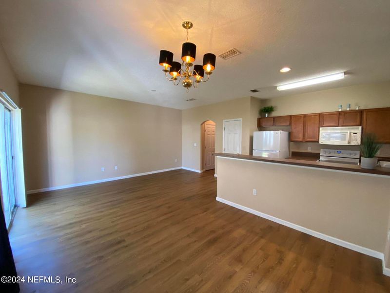 5260 Collins Rd #403, Jacksonville, FL 32244