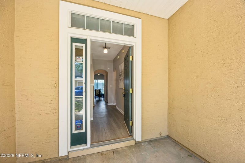 5260 Collins Rd #704, Jacksonville, FL 32244