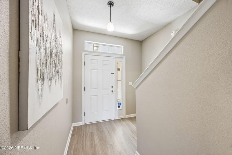 5260 Collins Rd #704, Jacksonville, FL 32244