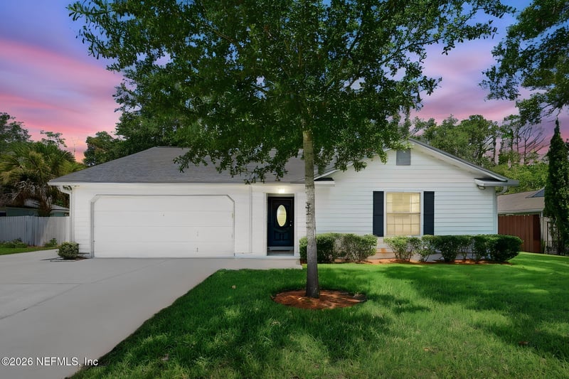 5261 Hoof Print Dr N, Jacksonville, FL 32257