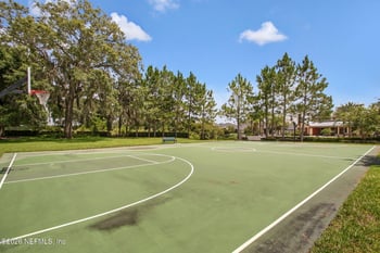 5261 Ostrich Ct, Jacksonville, FL 32226