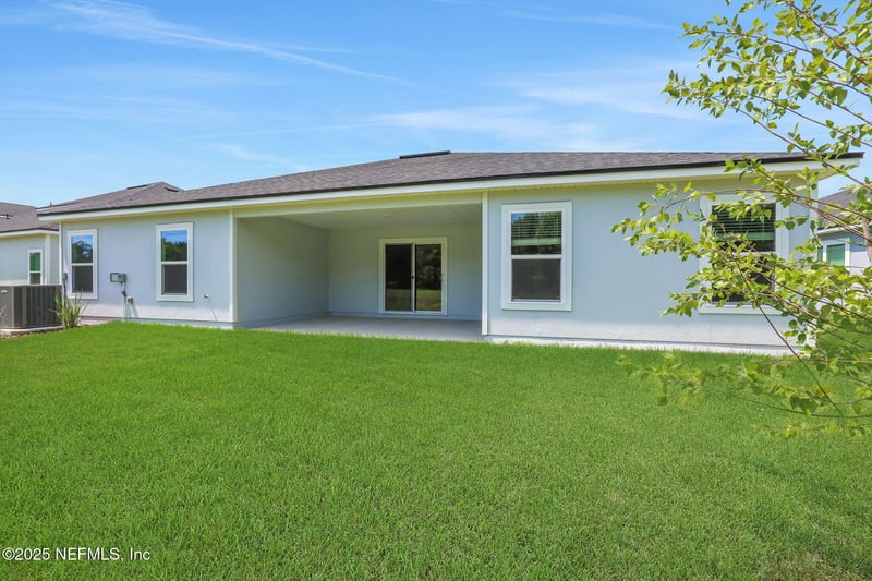 5266 Conference Dr, Jacksonville, FL 32234