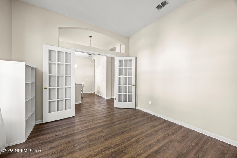 528 Sparrow Branch Cir, St Johns, FL 32259