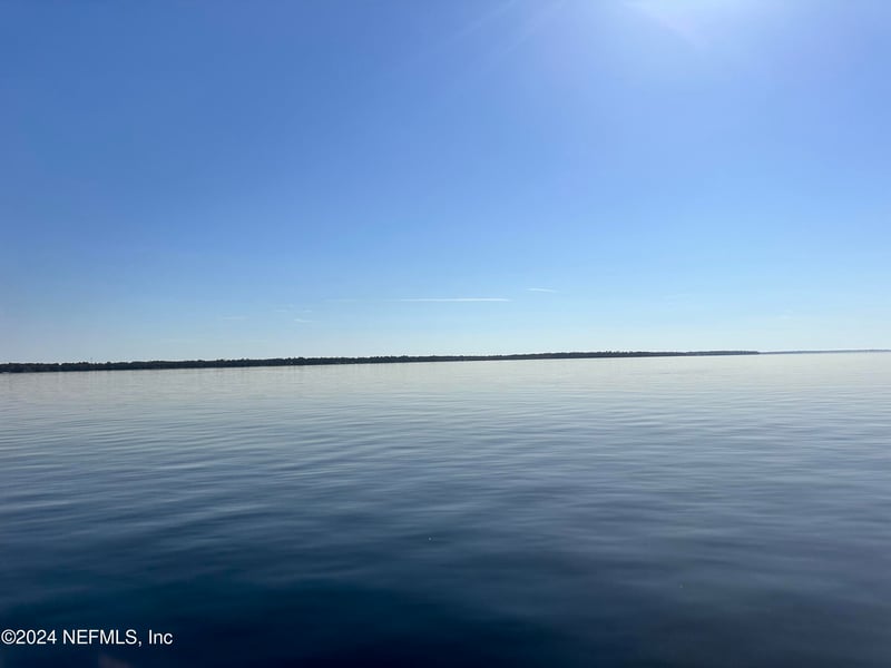 5287 Deer Island Rd, Green Cove Springs, FL 32043