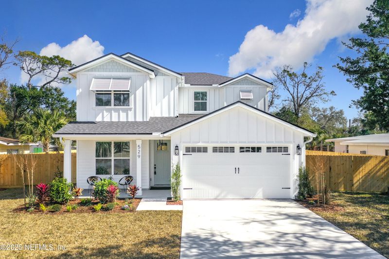529 11th St N, Jacksonville Beach, FL 32250