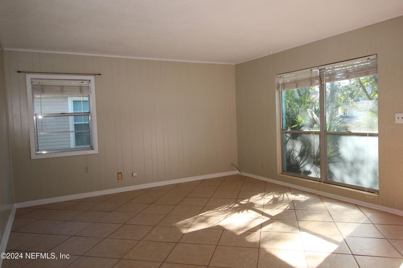 529 6th Ave N, Jacksonville Beach, FL 32250