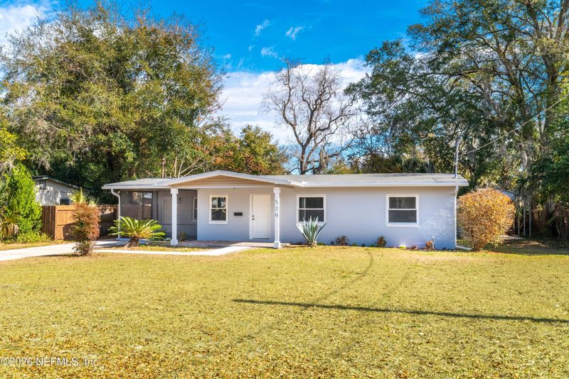 529 Sapelo Rd, Jacksonville, FL 32216