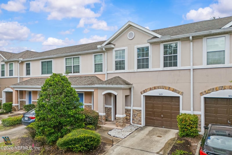 529 Sunstone Ct, Orange Park, FL 32065