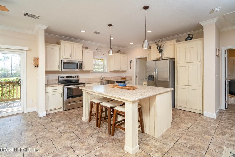 5301 Choctaw St, St Augustine, FL 32092