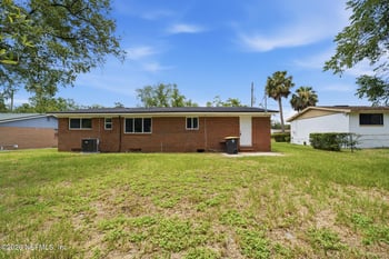 5305 Washington Estates Dr, Jacksonville, FL 32209