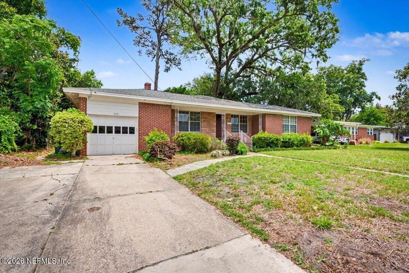 5321 Rollins Ave, Jacksonville, FL 32207