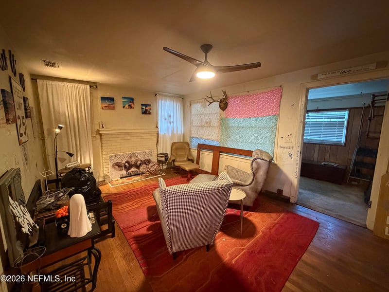 5323 Sunderland Rd, Jacksonville, FL 32210