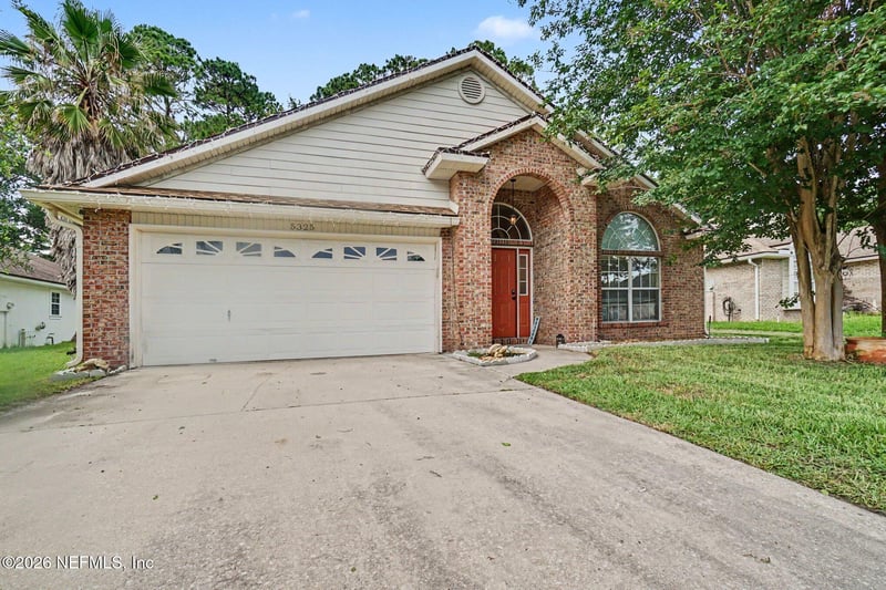 5325 Lake Gardens Ln, Jacksonville, FL 32258