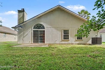5325 Lake Gardens Ln, Jacksonville, FL 32258