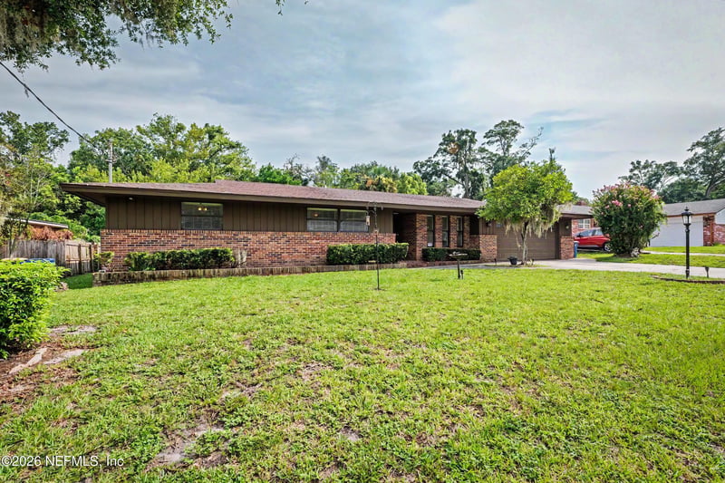 5325 Santa Rosa Way, Jacksonville, FL 32211