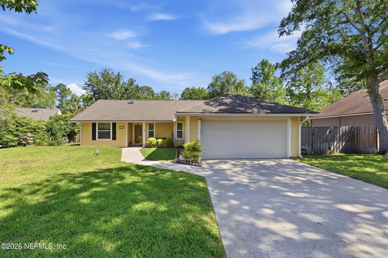 5327 Racoon Ridge Ct, Jacksonville, FL 32258