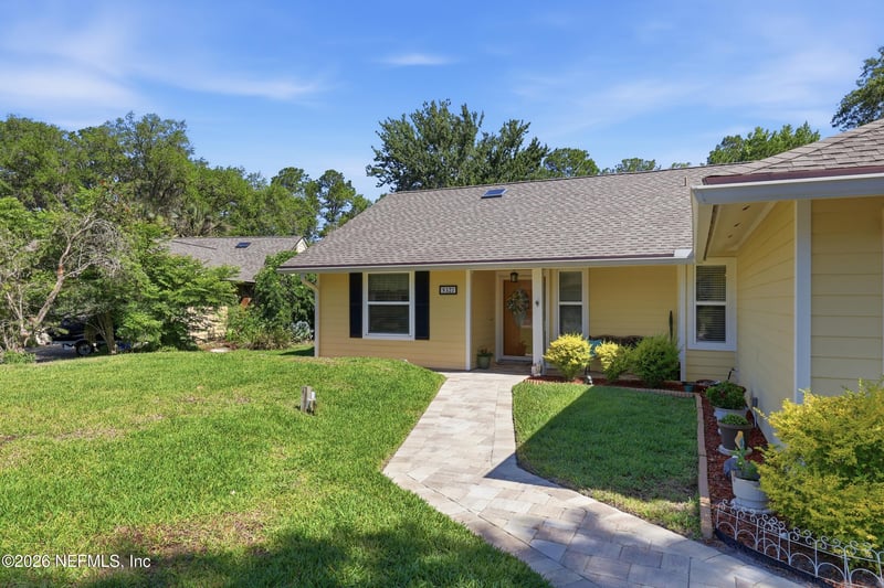 5327 Racoon Ridge Ct, Jacksonville, FL 32258