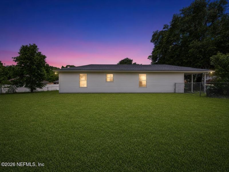 5328 Golf Forest Ct, Jacksonville, FL 32208