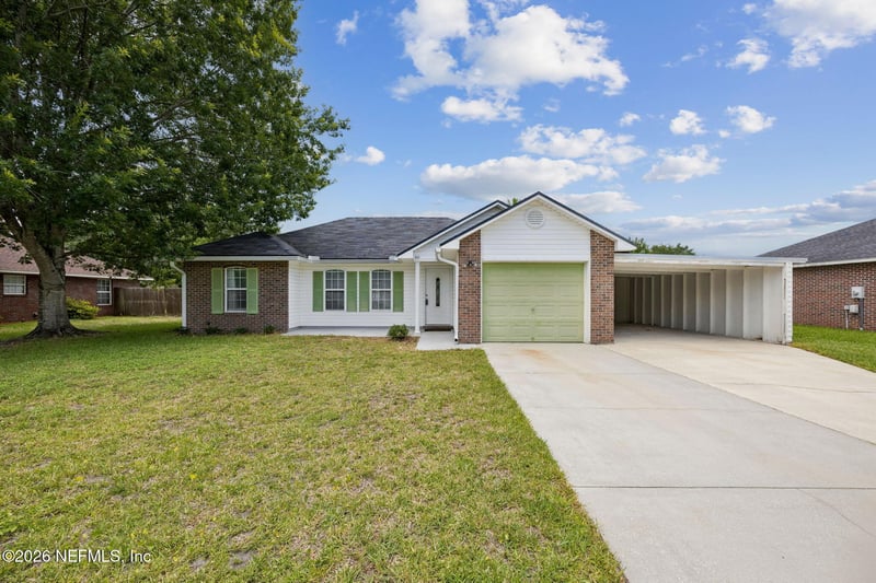 533 E Ohio Ave, Macclenny, FL 32063